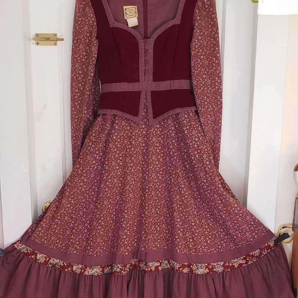 Vintage Gunne Sax dress